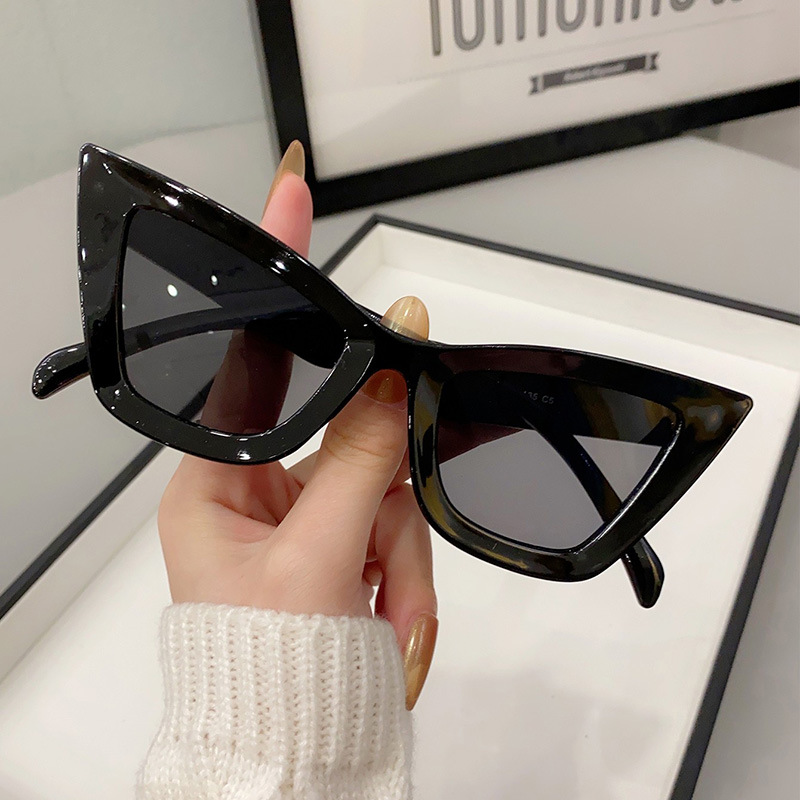 New Big Frame Vintage Square S - Sunglasses Cat Eye recension och pris